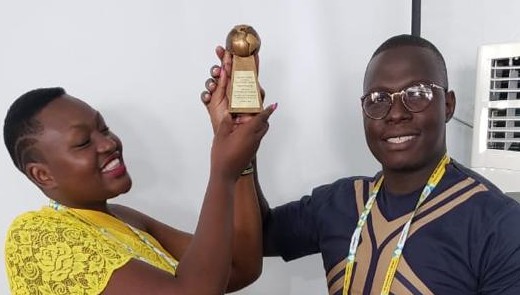 Kampala International University medical Student receives ICASA award