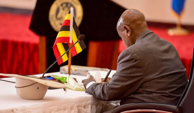 Museveni Signs Anti – Gay Bill