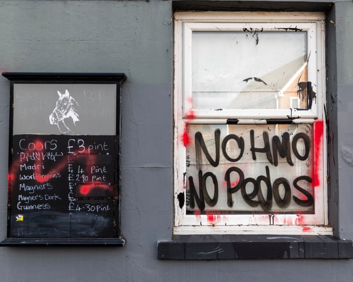 Don’t clap along with the far right – fight them | Letter